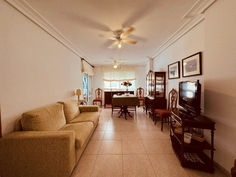 Apartment in Torrelamata - Image 3