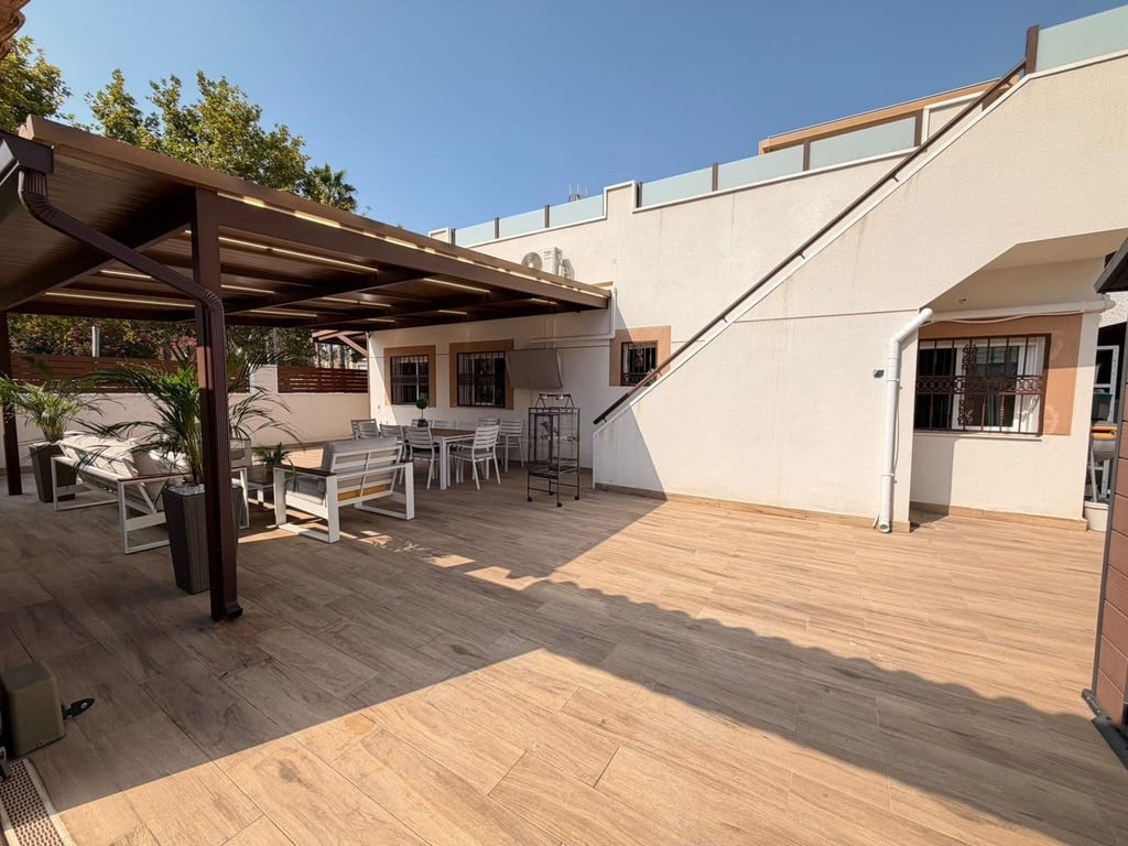 House in Torrevieja - Image 3
