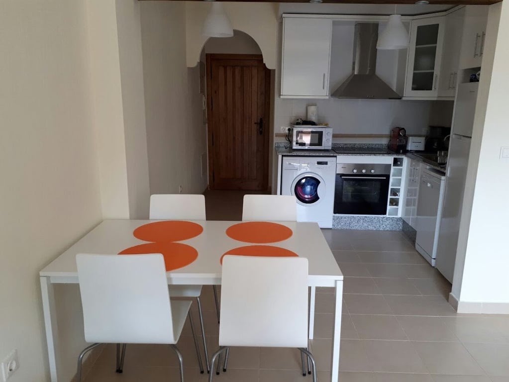 Apartment in Urbanizacion los Balcones - Image 3