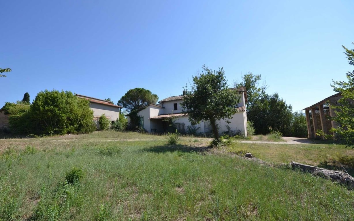House in Montefalco - Image 2