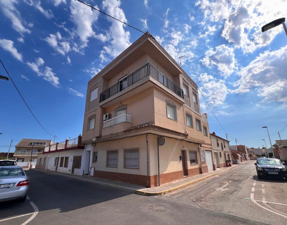Apartment in San Pedro del Pinatar - Image 2