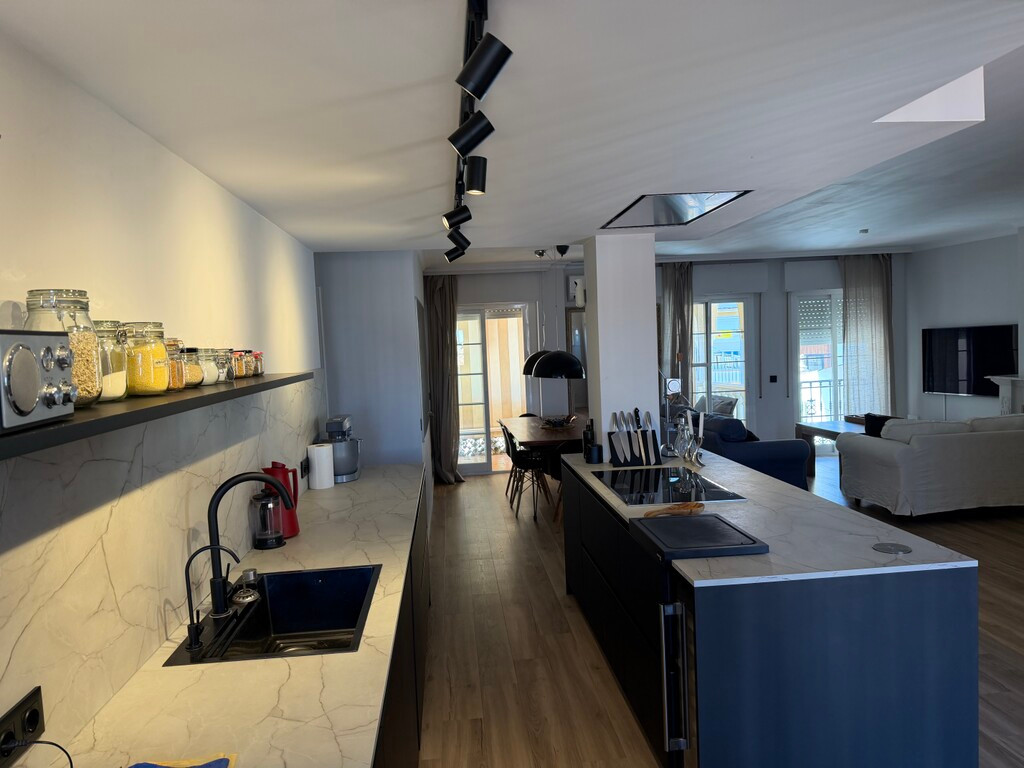 Apartment in Fuengirola - Image 2