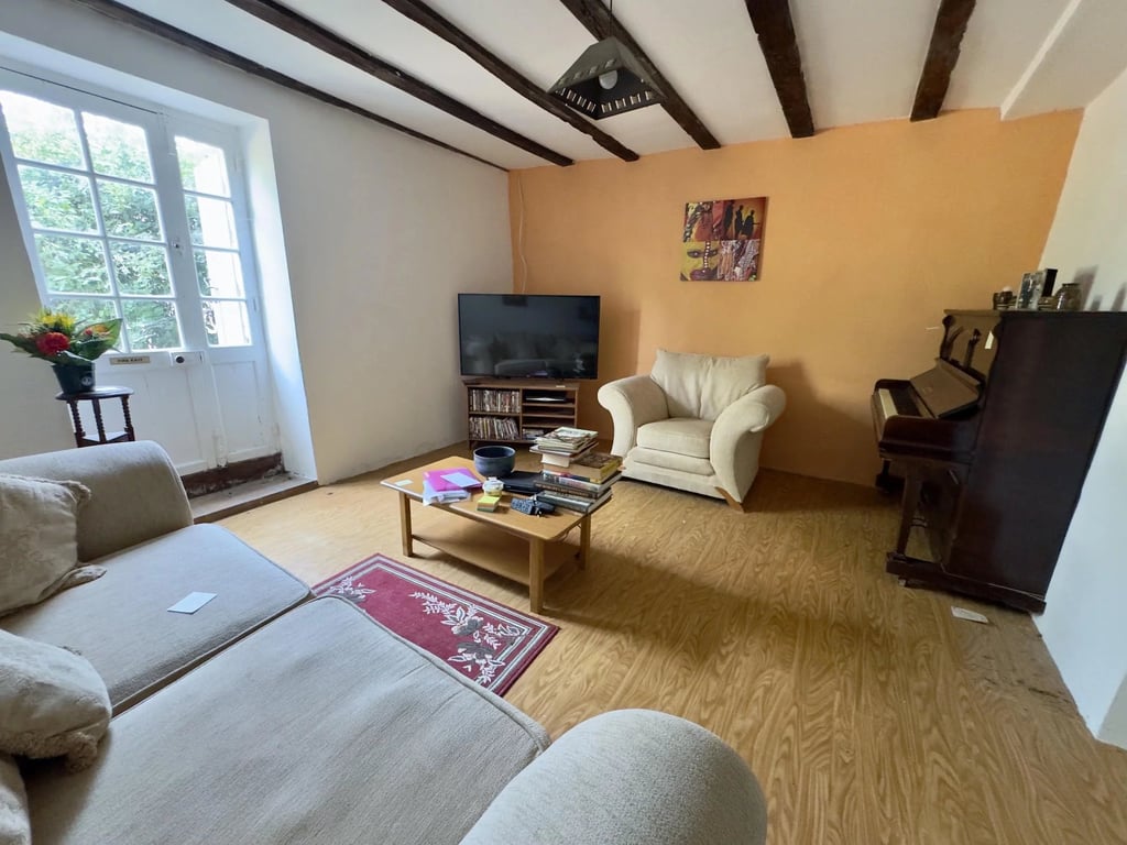 House in Manot - Image 3