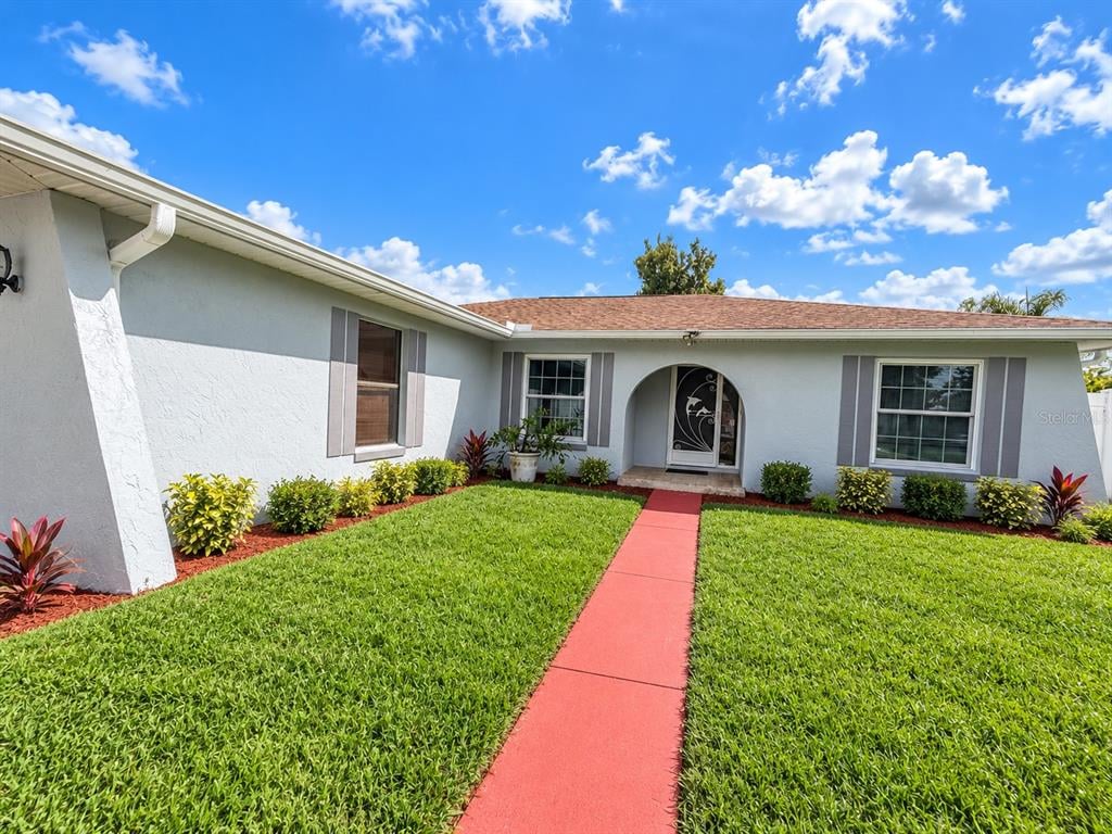 House in Poinciana - Image 3