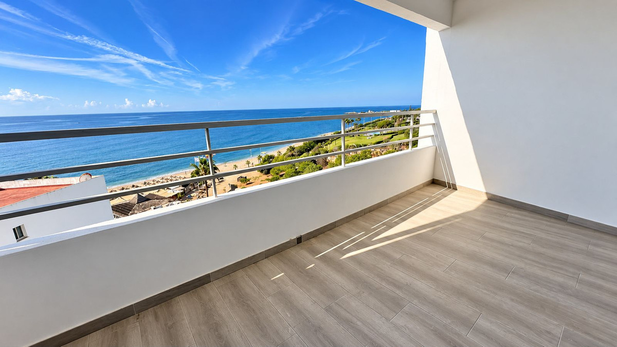 Apartment in Sitio de Calahonda - Image 2