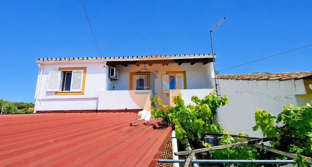 Villa in Portela