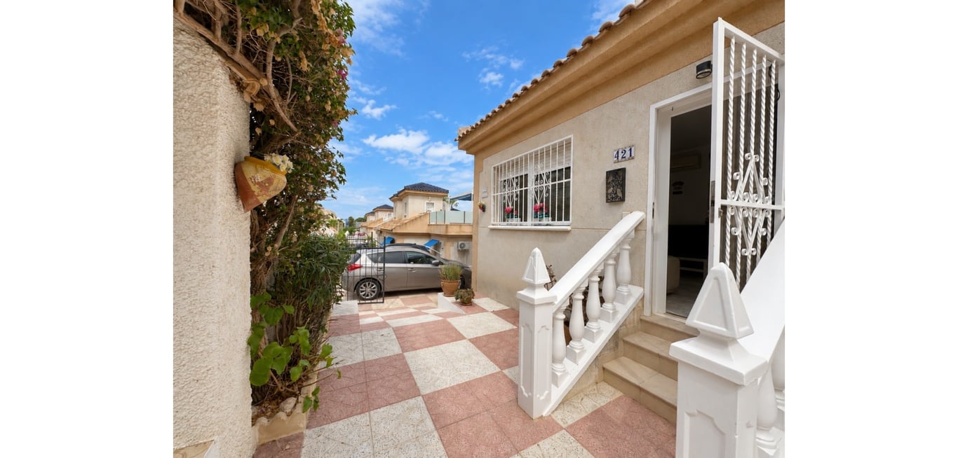 House in Ciudad Quesada - Image 3
