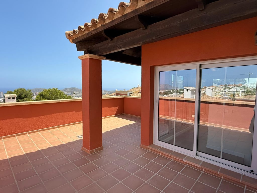 House in La Cala - Image 3