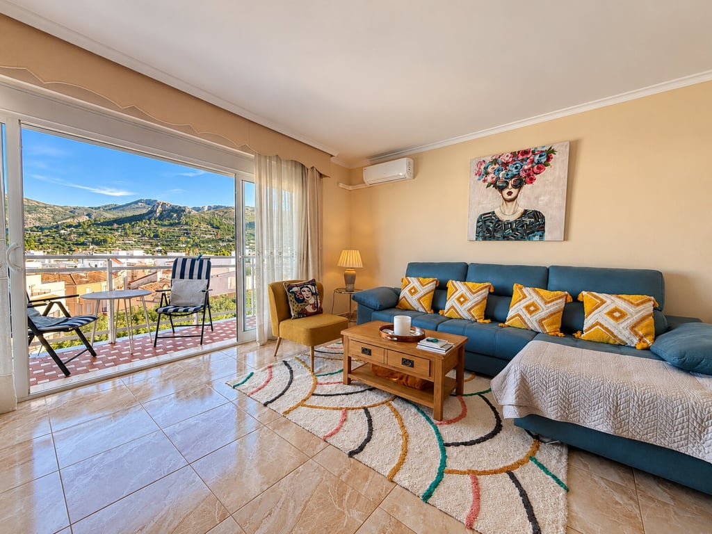 Apartment in Pego - Image 2