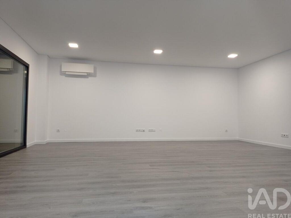 Apartment in Montijo - Image 2