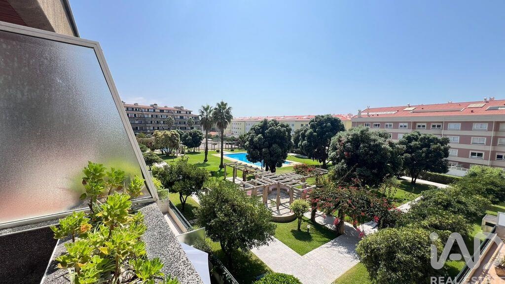 Apartment in Sao Felix da Marinha