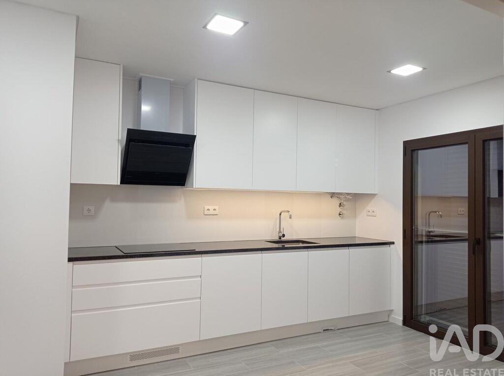 Apartment in Montijo