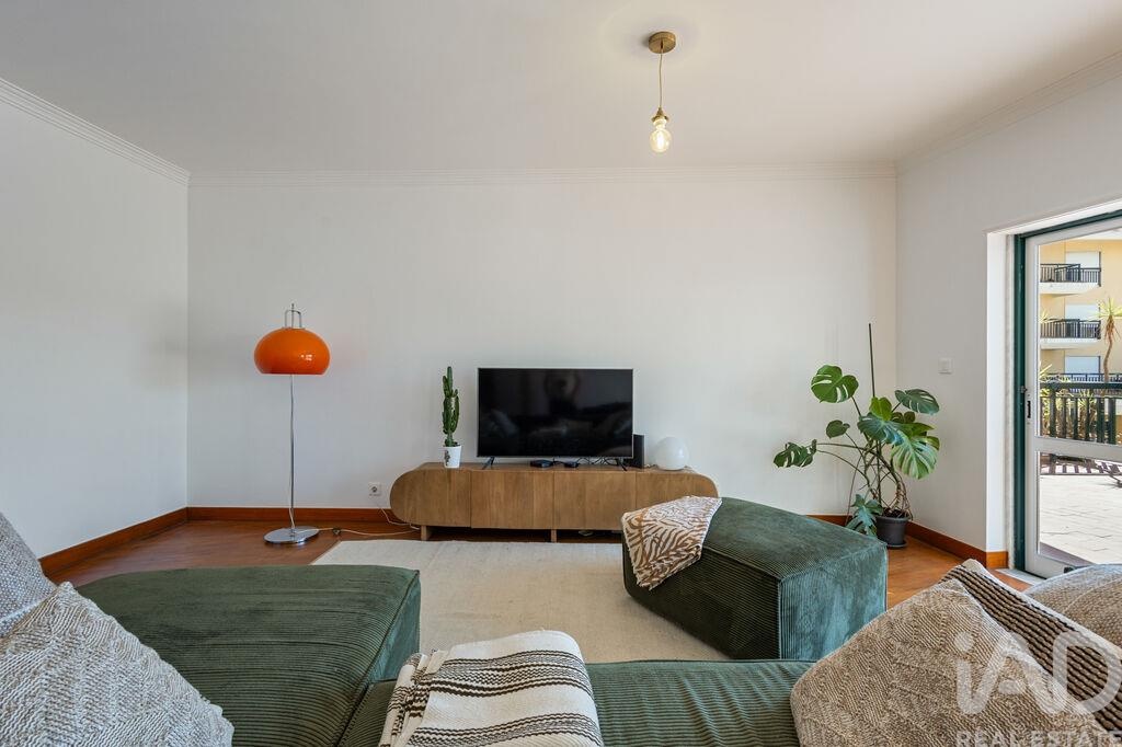 Apartment in Matacaes - Image 3