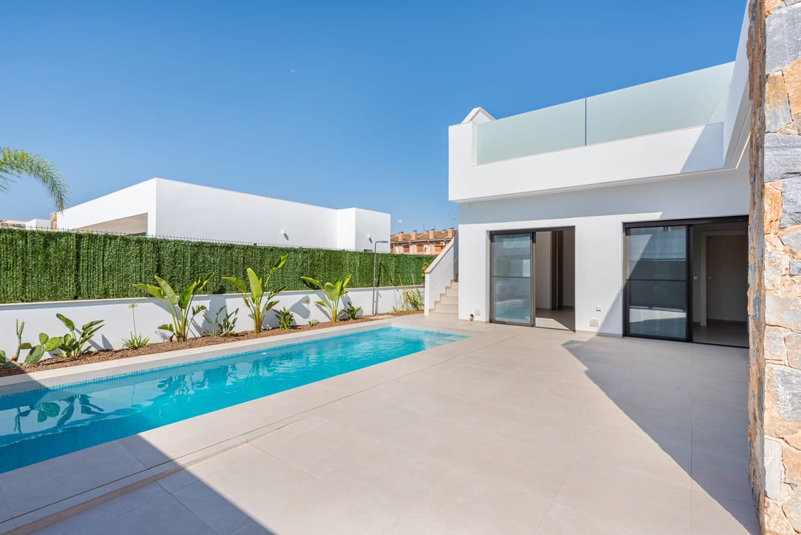 House in Los Alcazares - Image 2