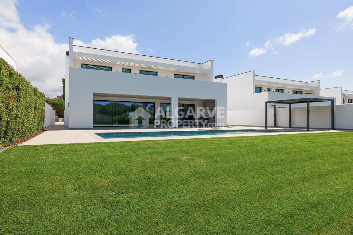 Villa in Quarteira