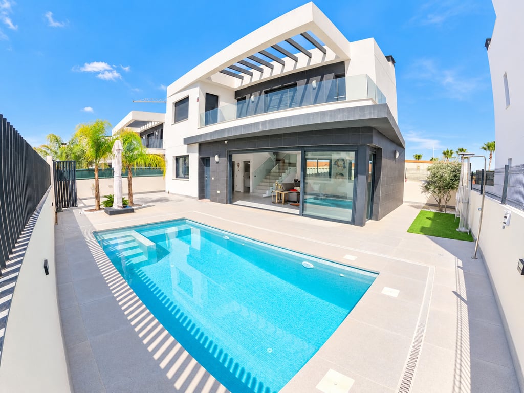 Villa in Algorfa