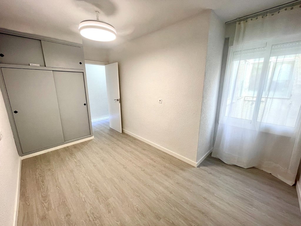 Apartment in Hurchillo - Image 3