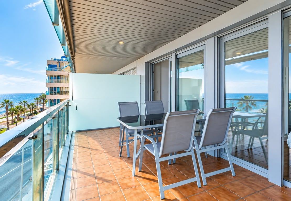 Apartment in Torrevieja - Image 2