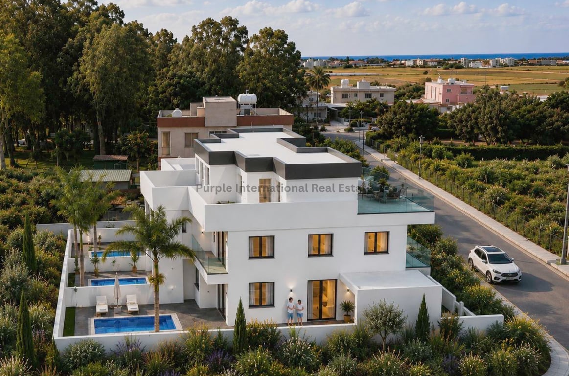 House in Kiti - Image 3