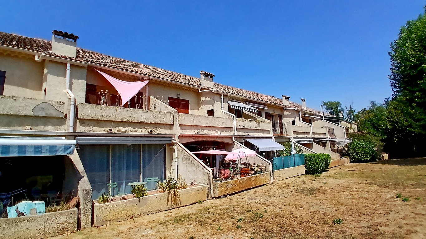 House in Capestang - Image 2