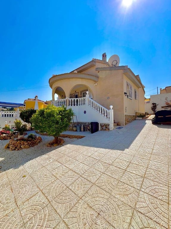 Villa in Formentera de Segura