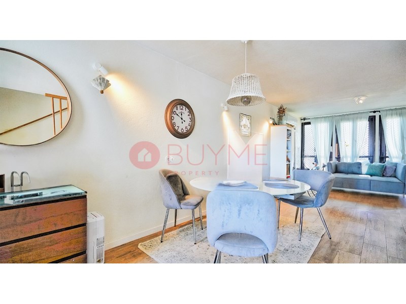Apartment in Quarteira - Image 2