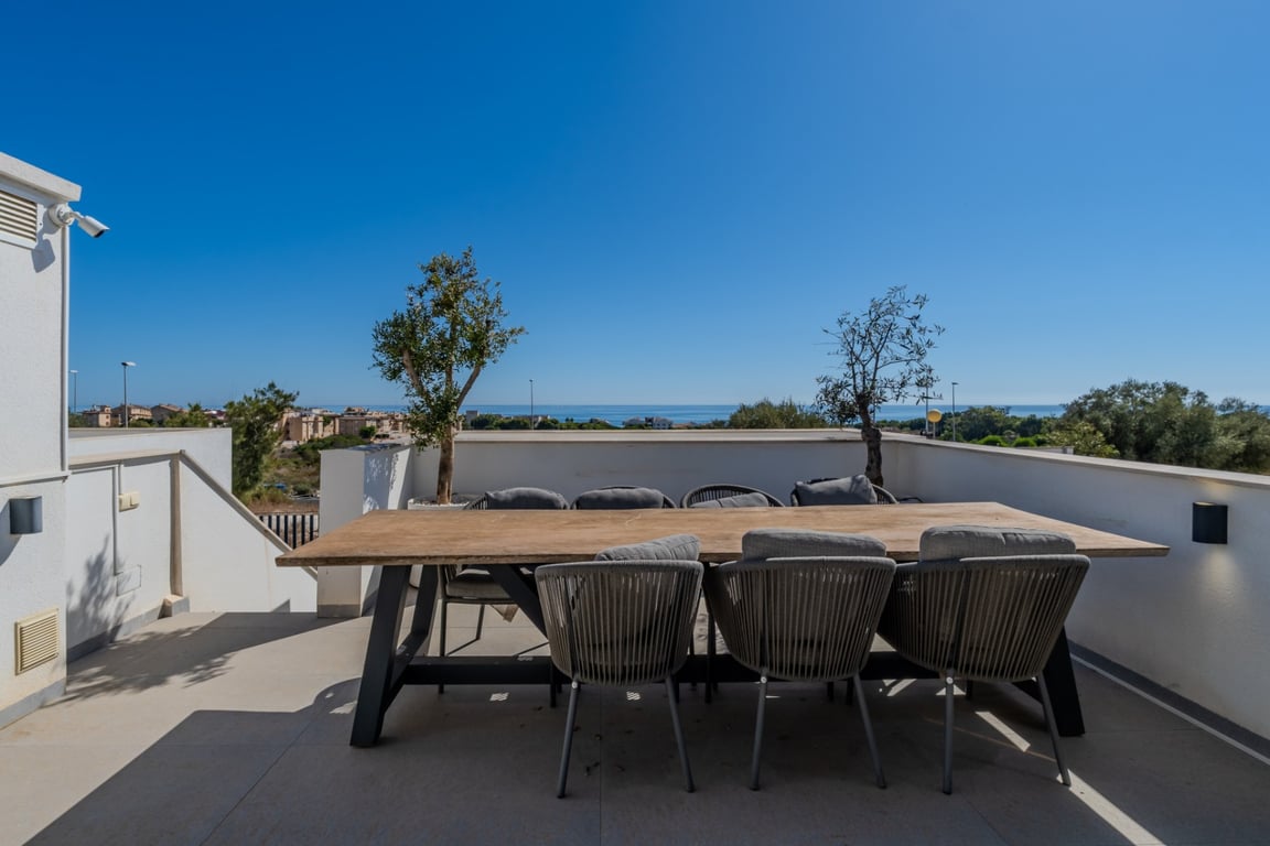 Villa in Guardamar del Segura - Image 3
