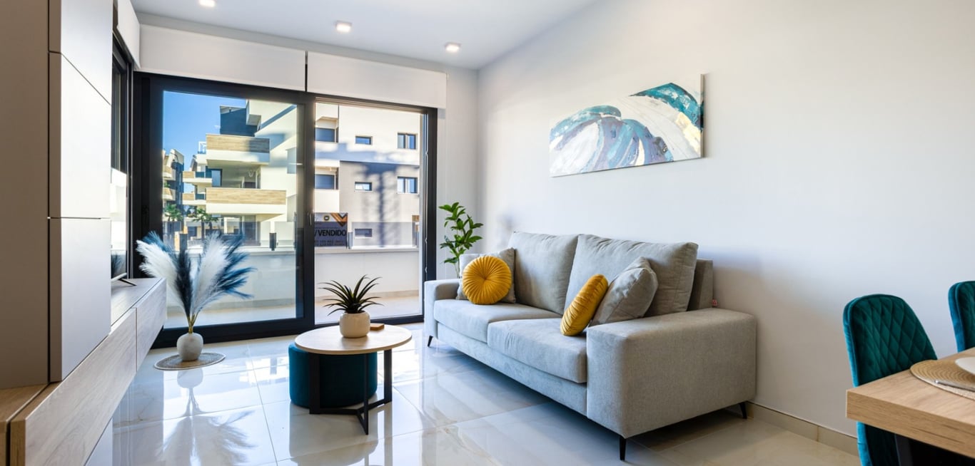 Apartment in Urbanizacion los Balcones - Image 2