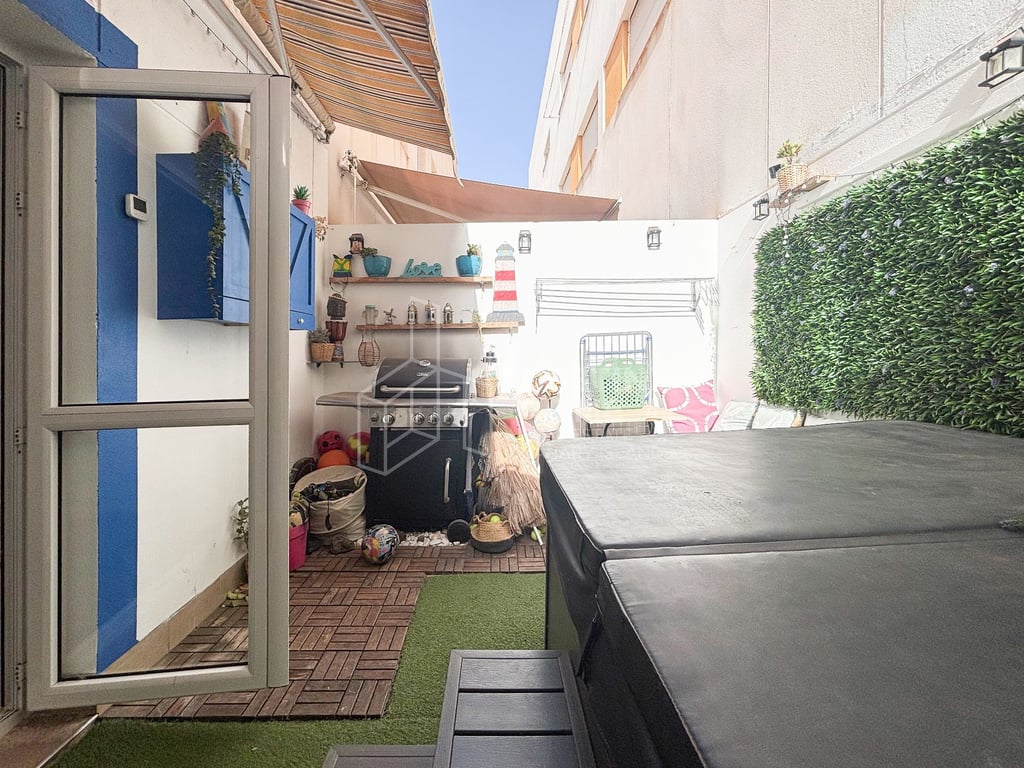 House in Tetir
