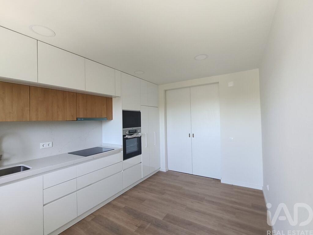 Apartment in Santarem - Image 2