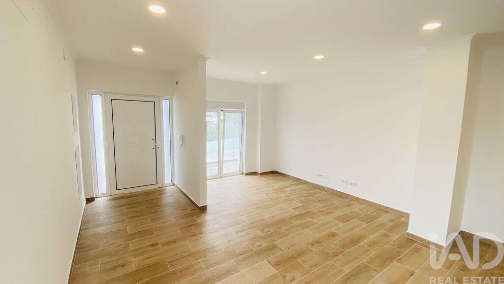 House in Ericeira - Image 2