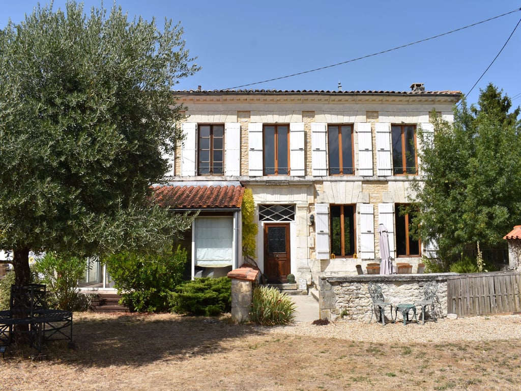 House in Gibourne