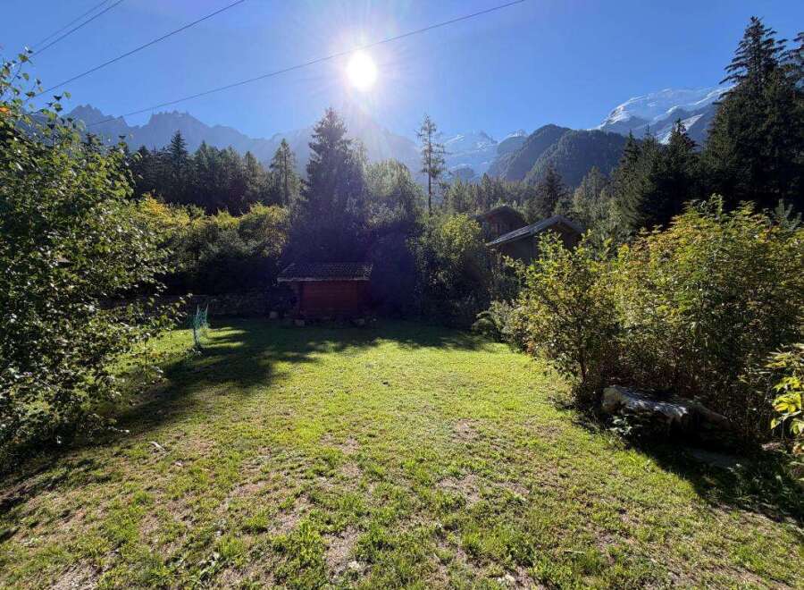 Land in Chamonix