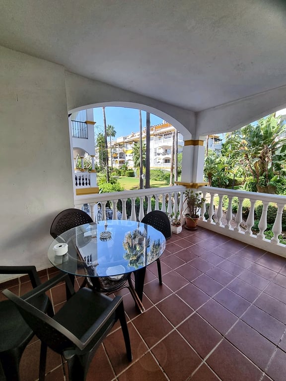 Apartment in Nueva Andalucia