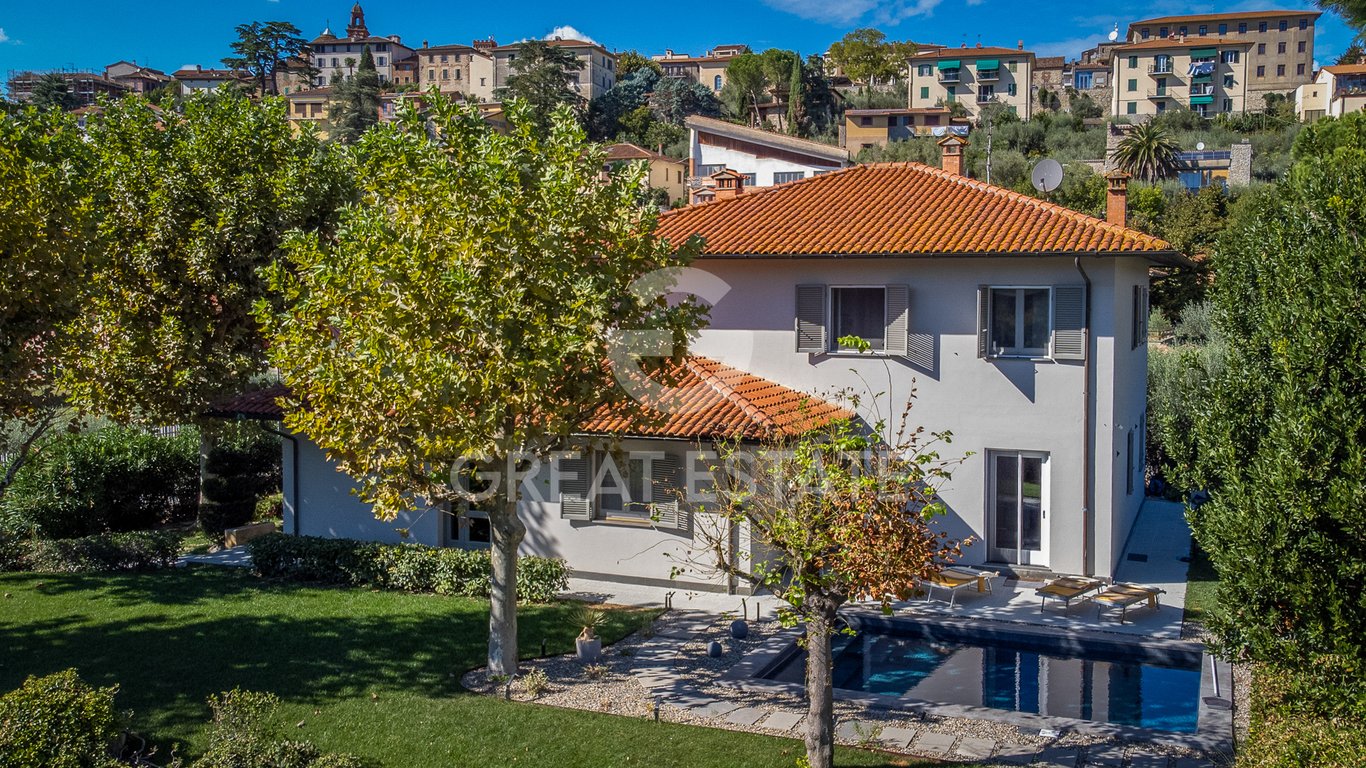 House in Castiglione del Lago - Image 2