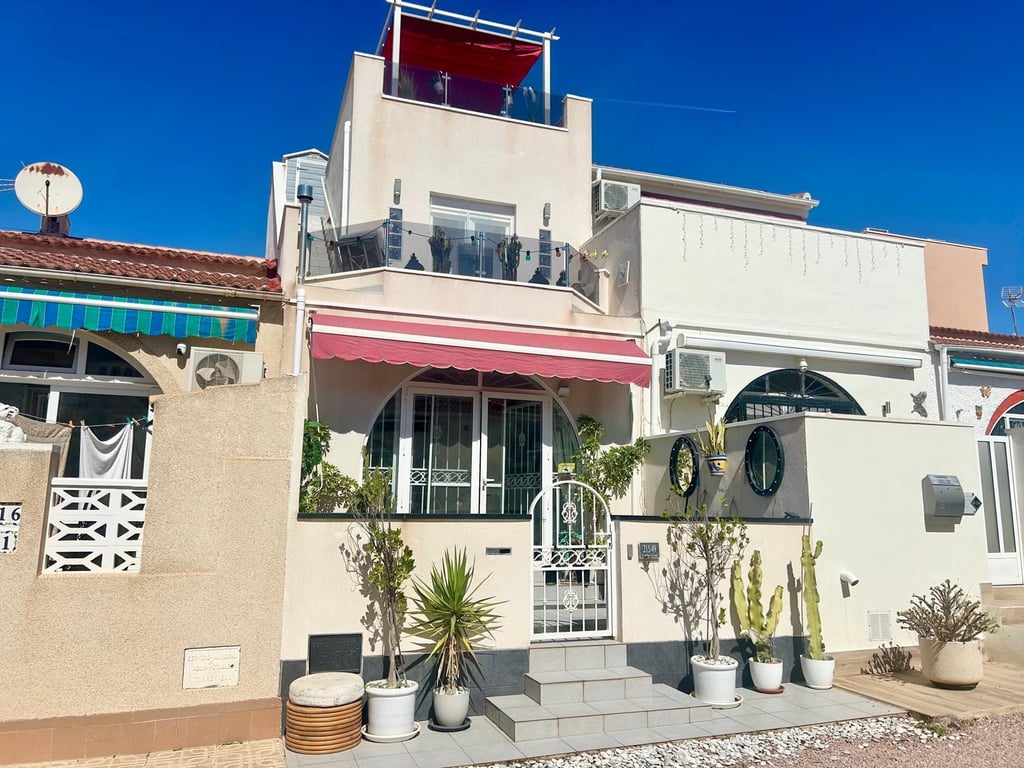 House in El Chaparral