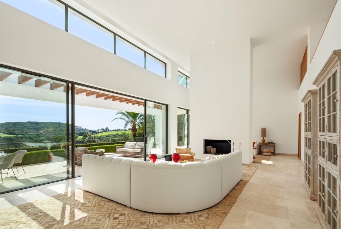 Villa in Casares - Image 5