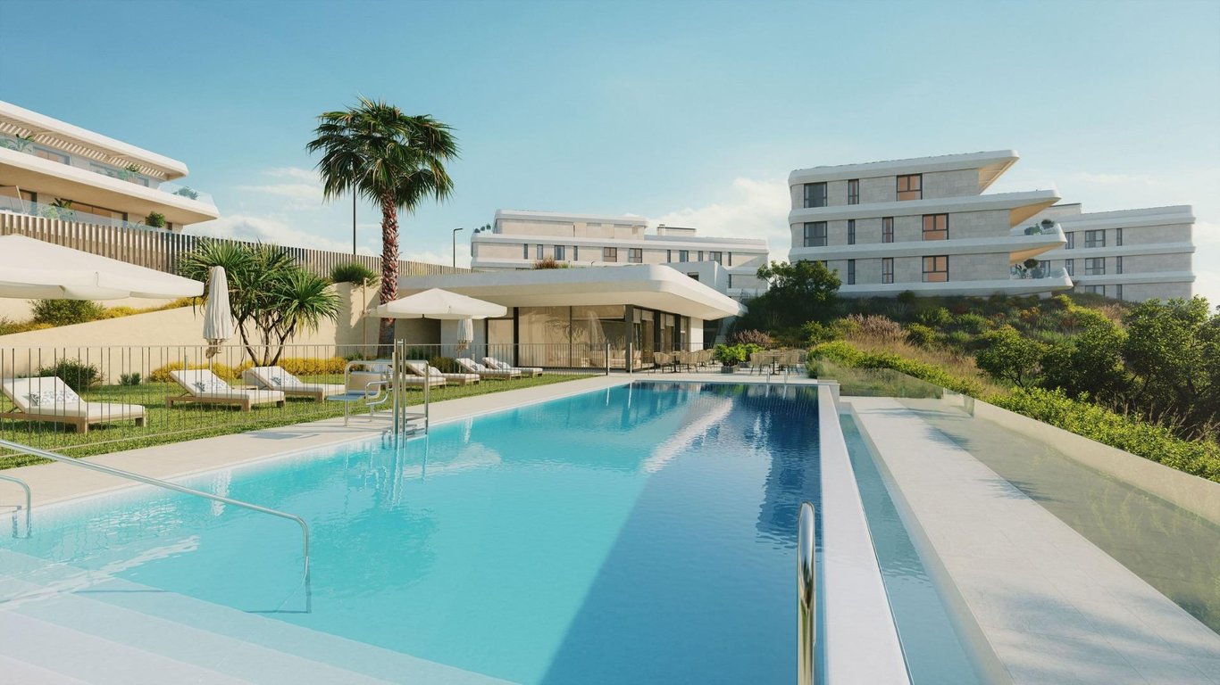 Apartment in Estepona - Image 2