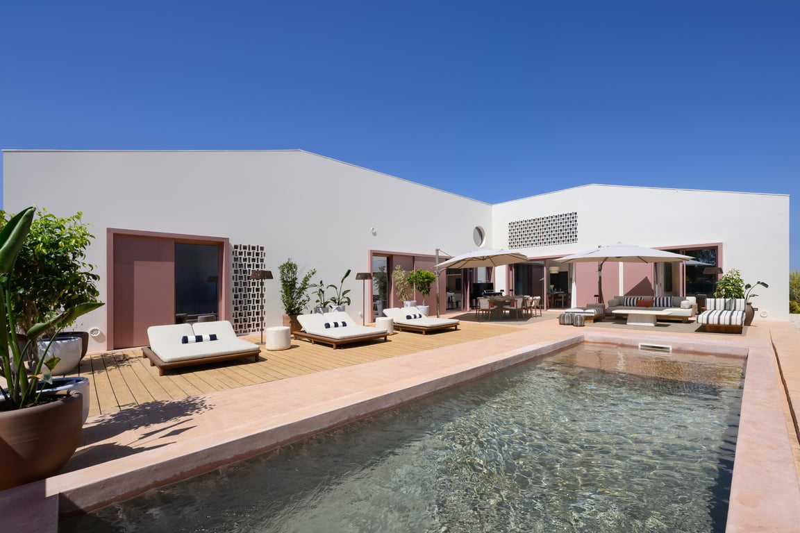 House in Quarteira - Image 2