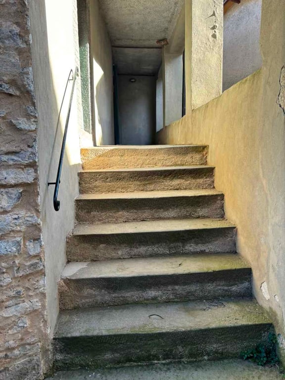 House in Borgo a Mozzano - Image 3