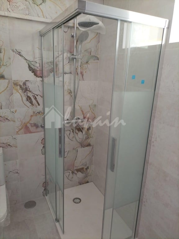 Apartment in San Eugenio - Image 2