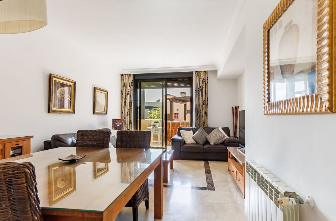 Apartment in Roda - Image 3