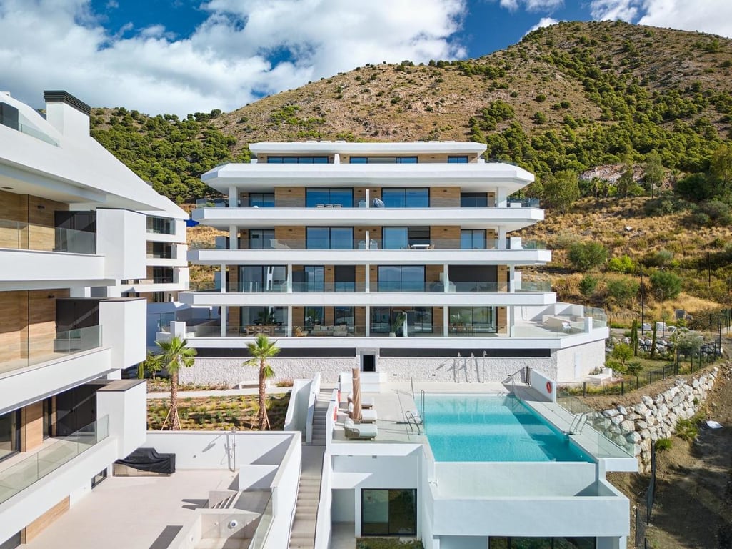 Apartment in Fuengirola - Image 2