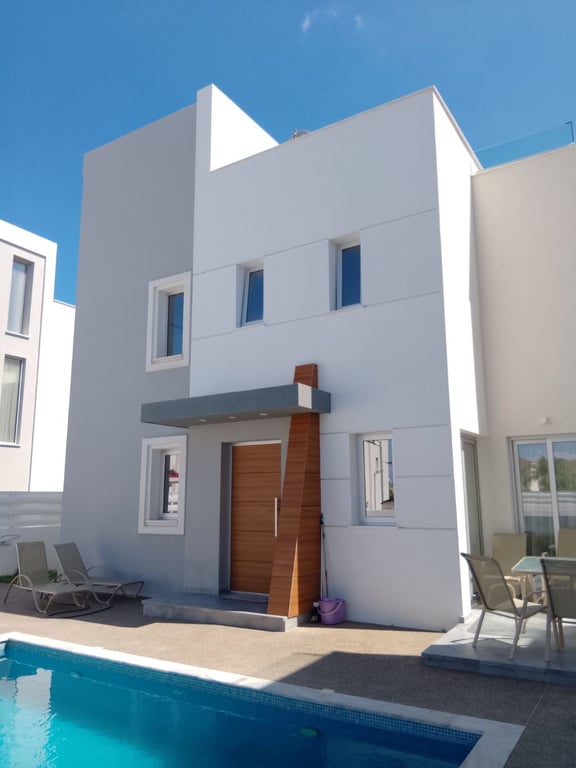 Villa in Agia Trias