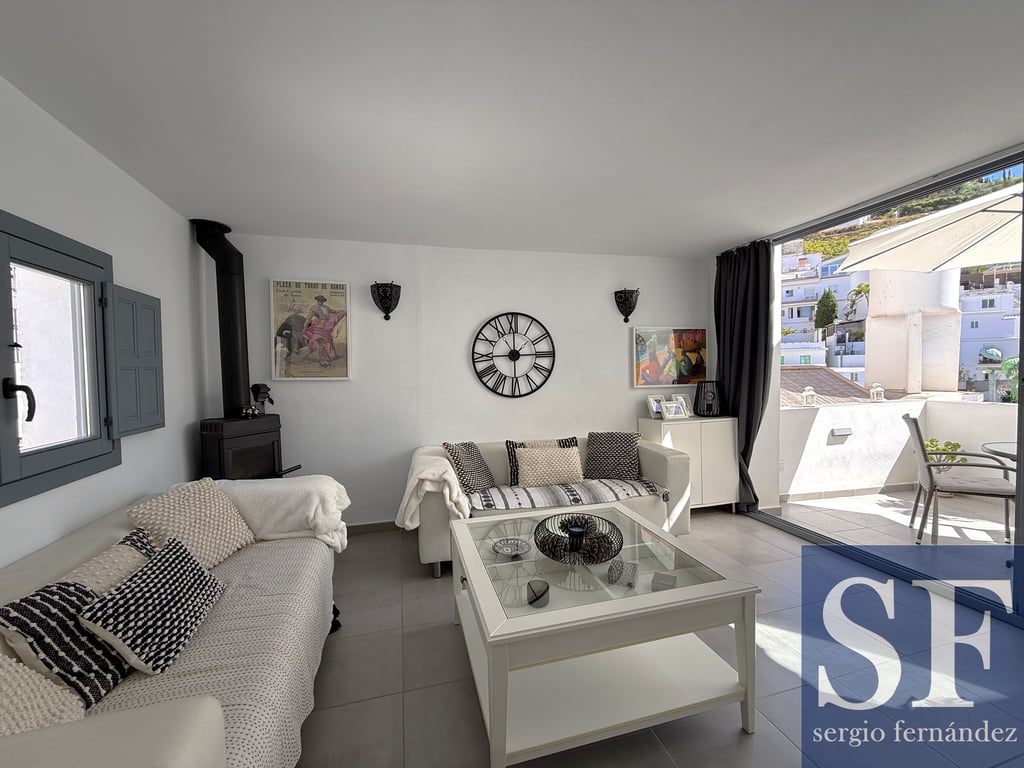 House in Competa - Image 3