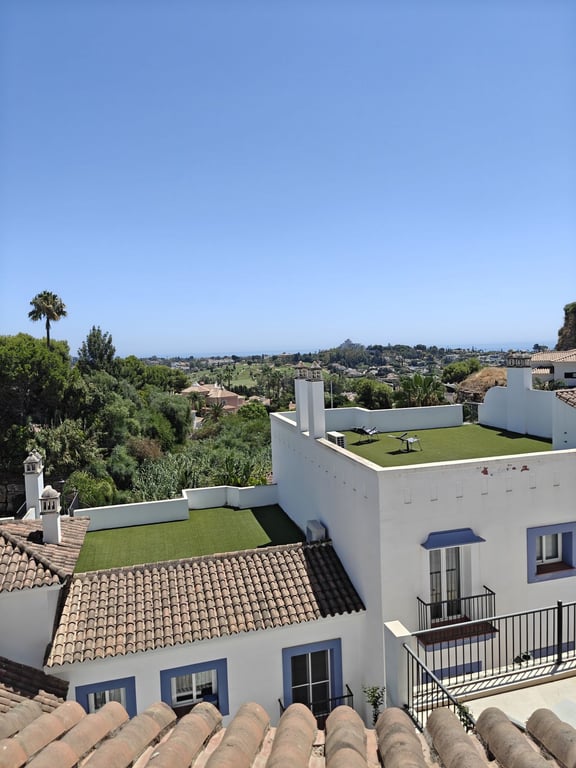 Apartment in Benahavis