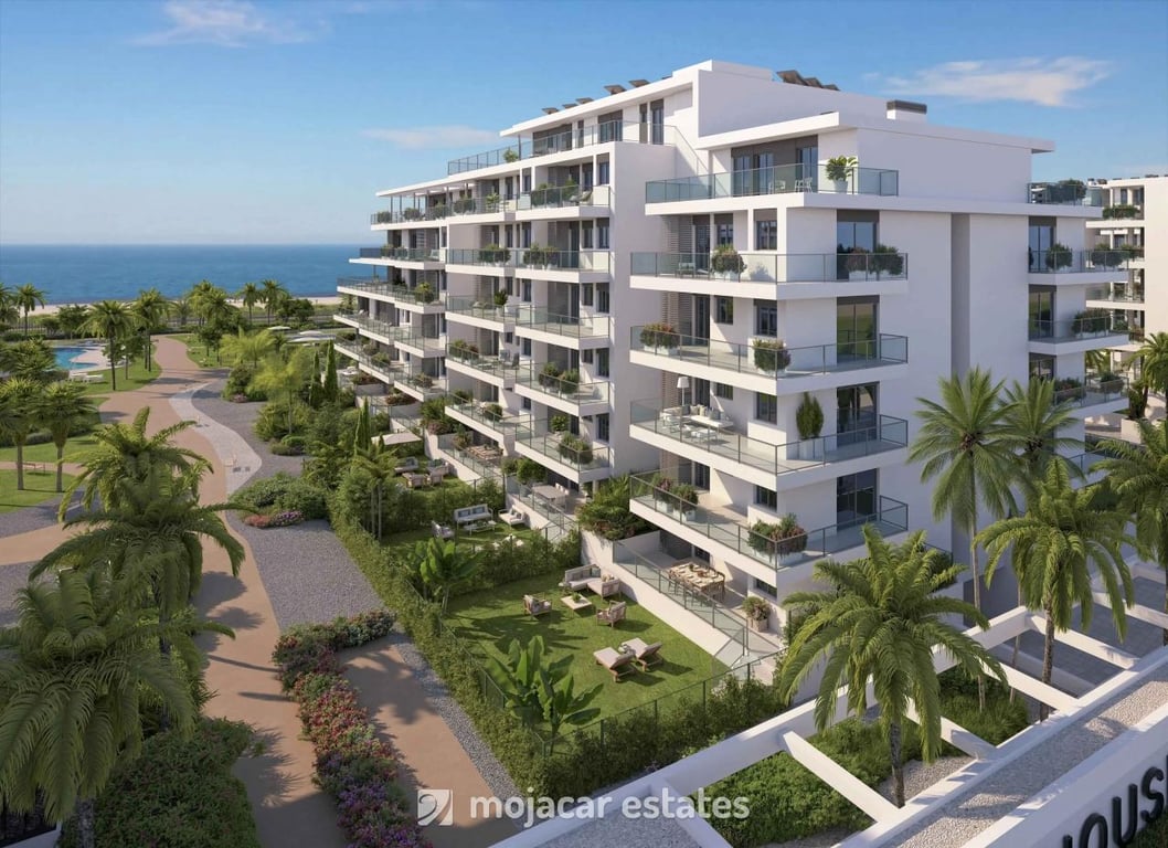 Apartment in Almerimar - Image 2
