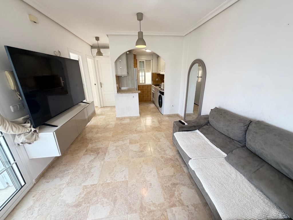Penthouse in Playas de Orihuela - Image 3