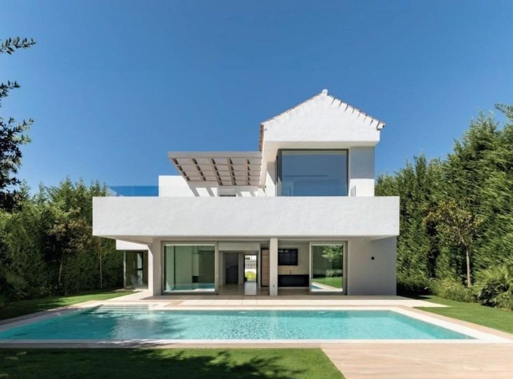 Villa in Estepona