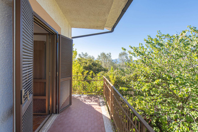 House in Arce - Image 3